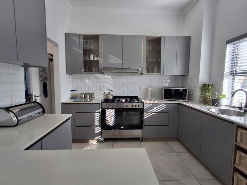 3 Bedroom Property for Sale in Sandy Point Western Cape